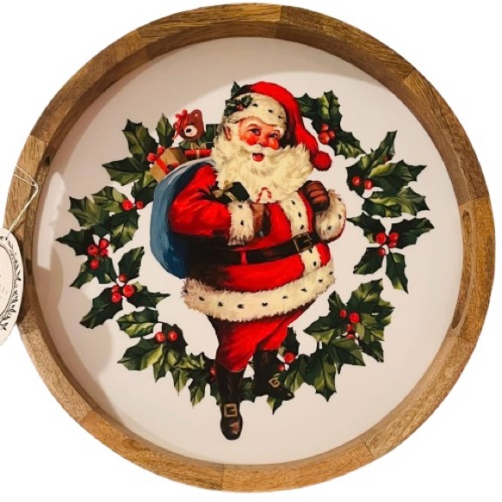 🆕-Round Serving Tray Featuring a Vintage-Inspired Santa Claus with a Wreath.